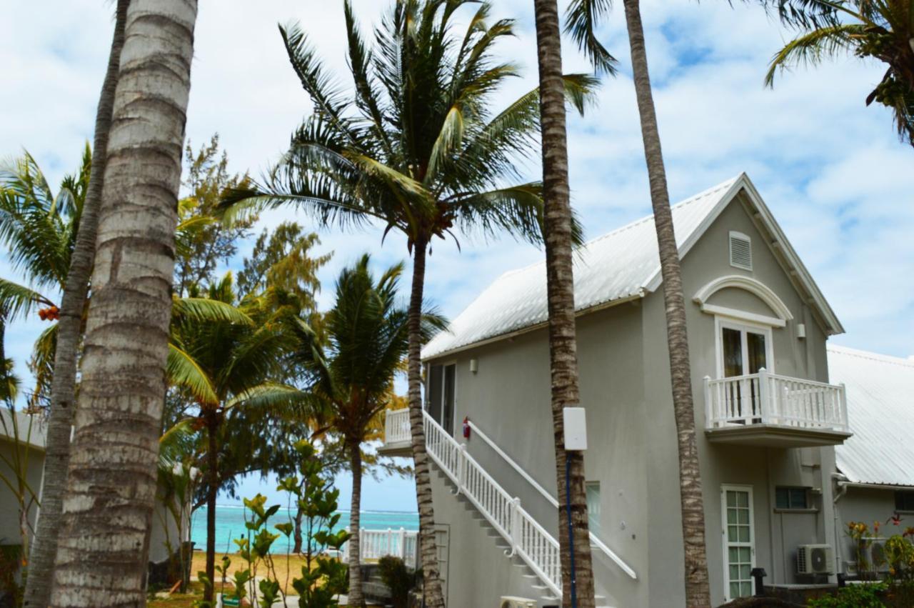 Astroea Beach Hotel (Adults Only) Blue Bay Bagian luar foto