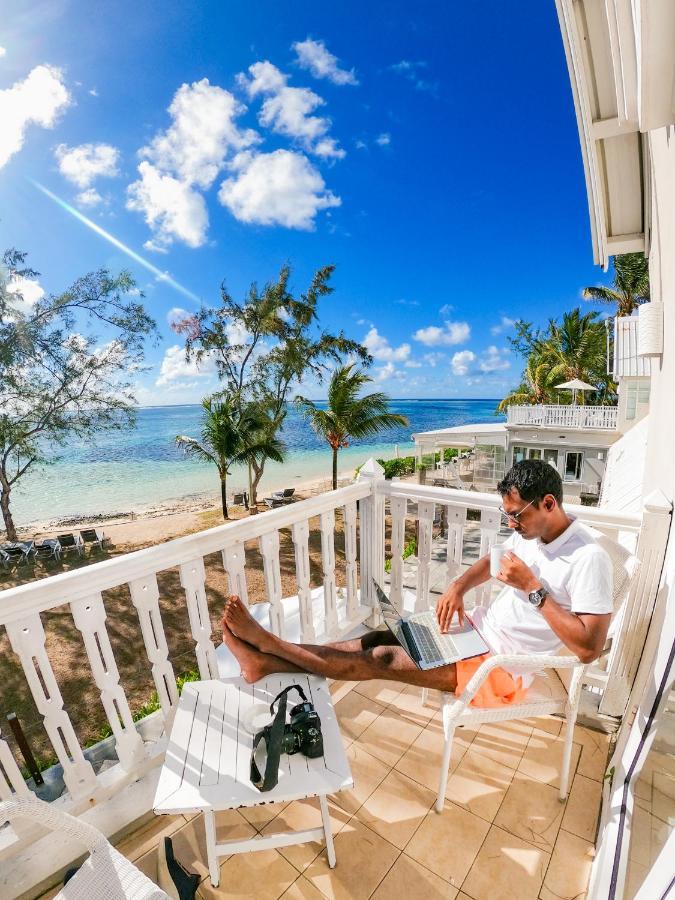 Astroea Beach Hotel (Adults Only) Blue Bay Bagian luar foto