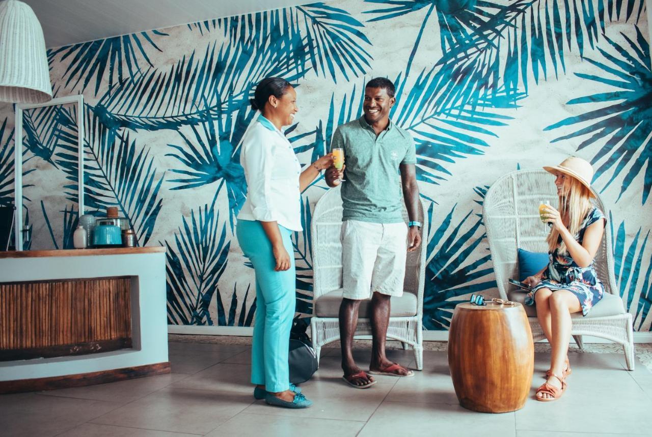 Astroea Beach Hotel (Adults Only) Blue Bay Bagian luar foto