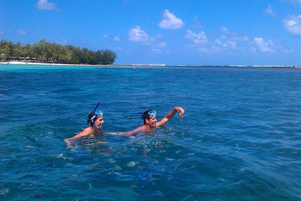 Astroea Beach Hotel (Adults Only) Blue Bay Bagian luar foto